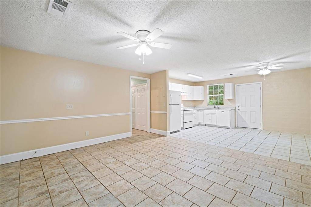 Villa Rica, GA 30180,1628 ROCKMART RD