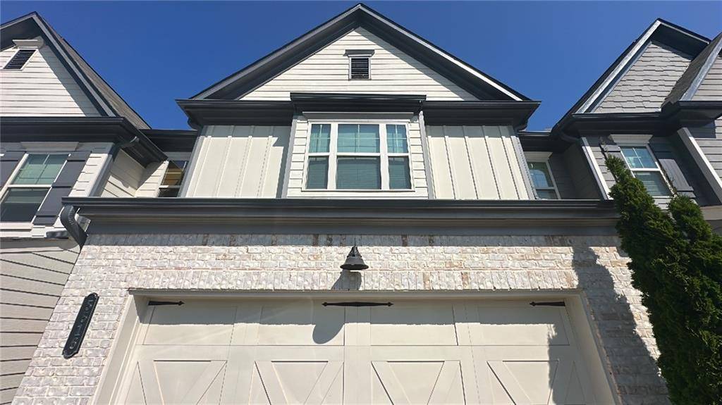 Flowery Branch, GA 30542,5516 Garens WAY