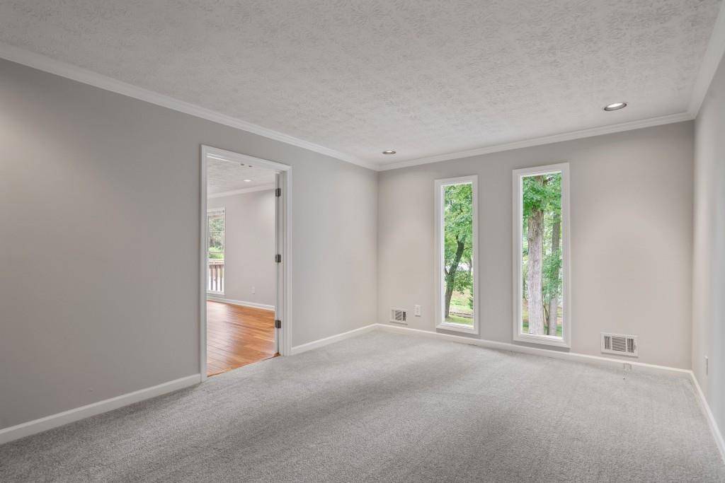 Roswell, GA 30075,4370 Mabry LN