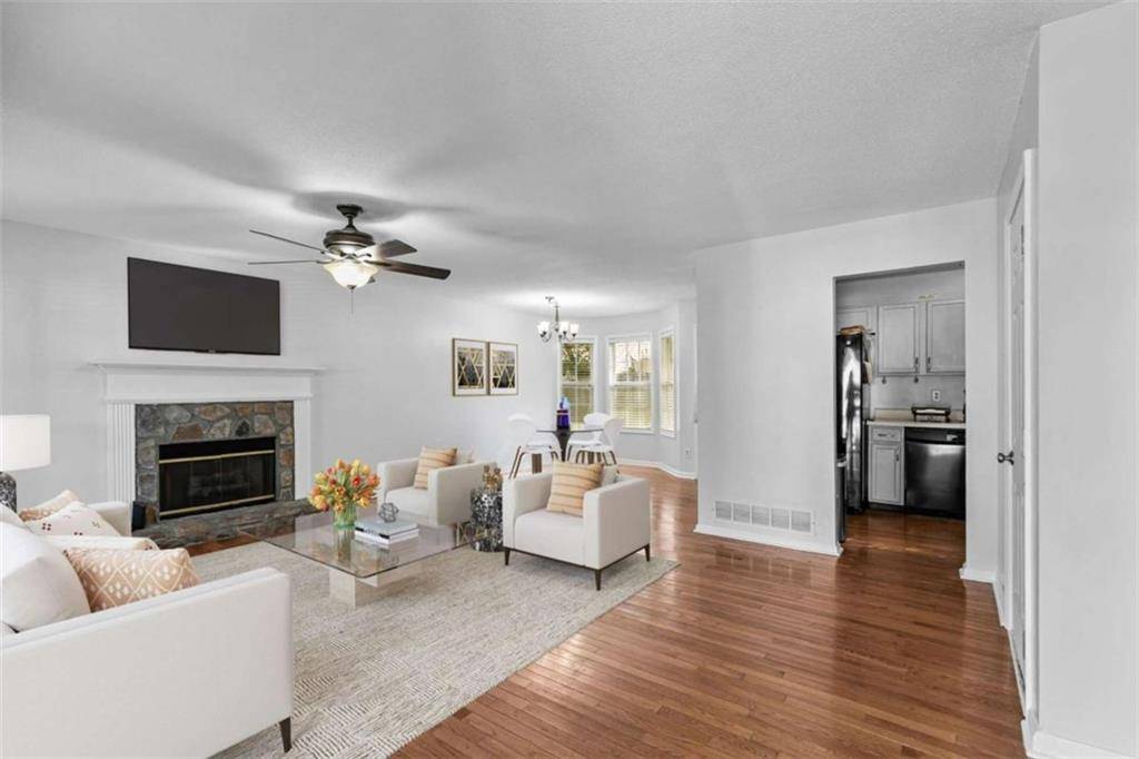 Villa Rica, GA 30180,604 Meadows CT