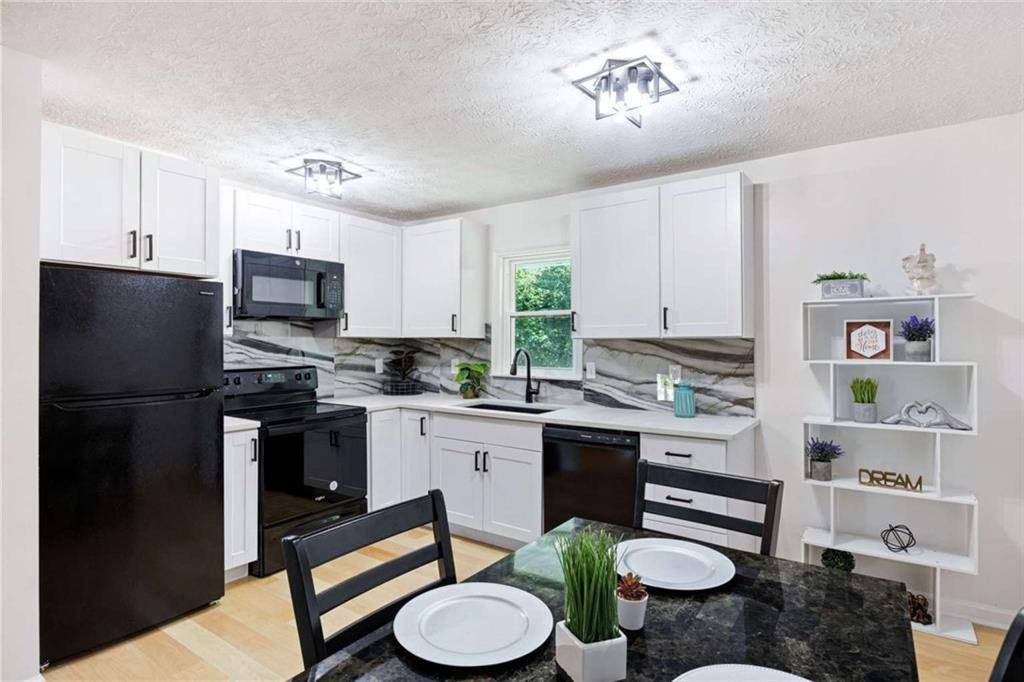 Marietta, GA 30008,2099 Redbud CT SW