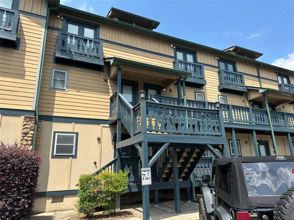 Helen, GA 30545,26 Midway ST #205 & DOOR #202