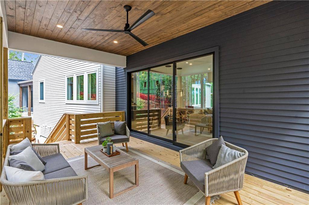 Roswell, GA 30075,160 Cedarwood LN