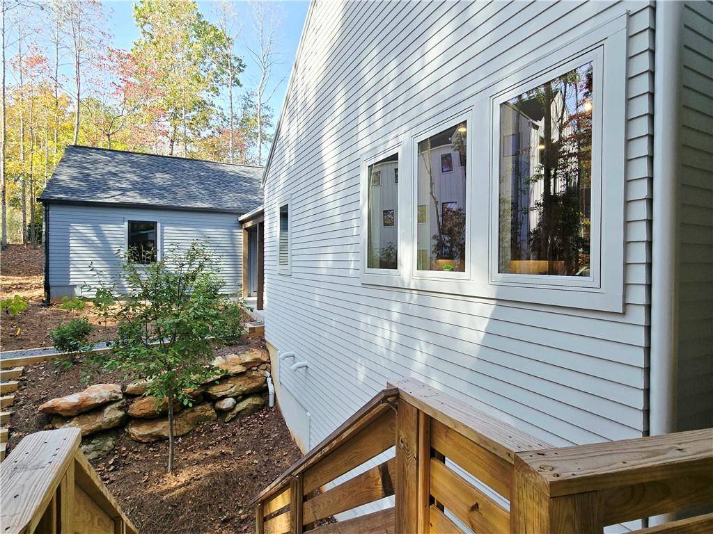 Roswell, GA 30075,160 Cedarwood LN