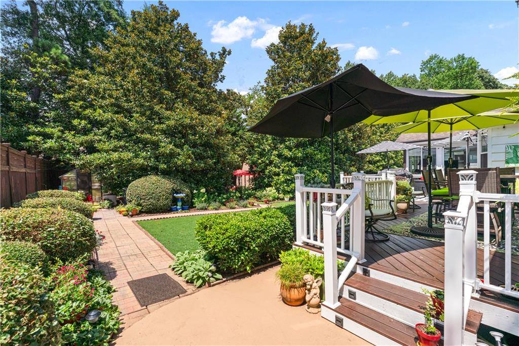 Roswell, GA 30076,200 Bent Grass DR