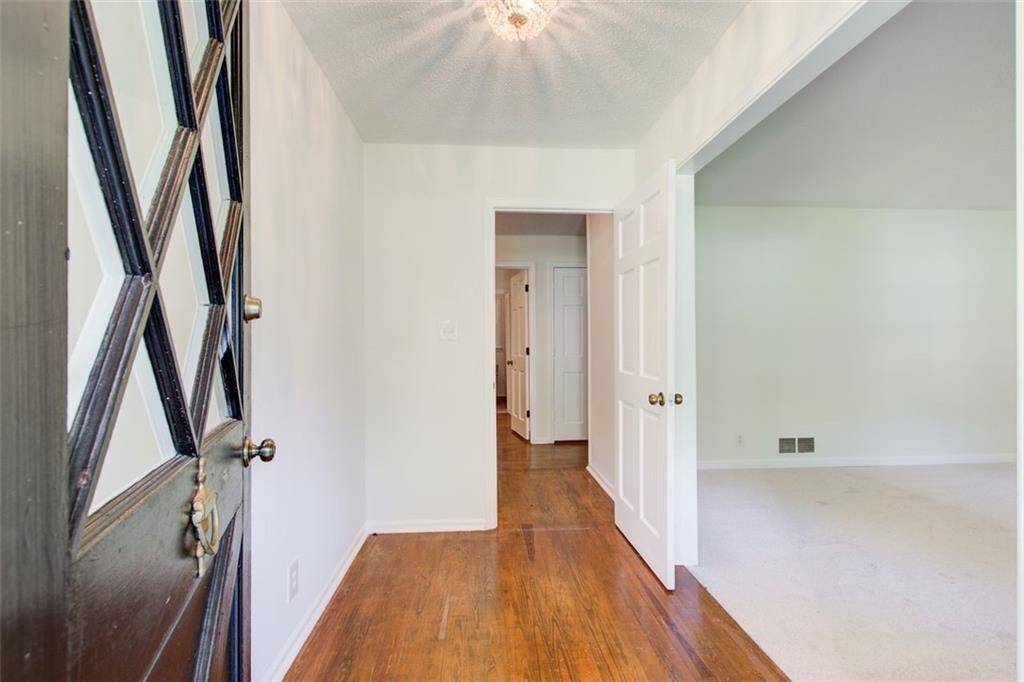 Lilburn, GA 30047,682 Ridgeview DR SW