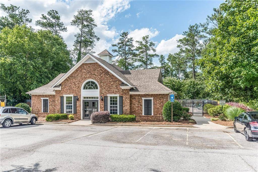 Atlanta, GA 30331,1030 Abercorn DR SW