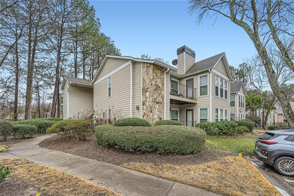 Roswell, GA 30075,1204 Lake Pointe CIR