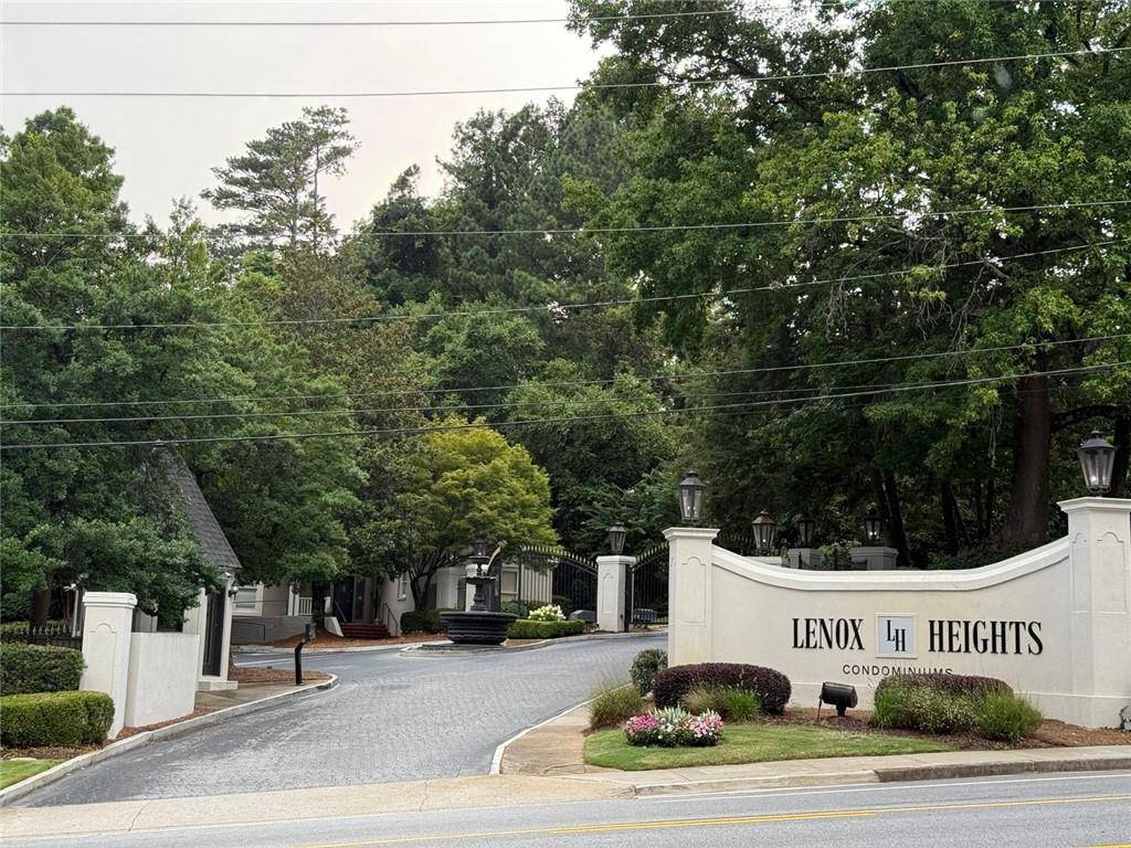 Atlanta, GA 30324,1308 Pine Heights DR NE