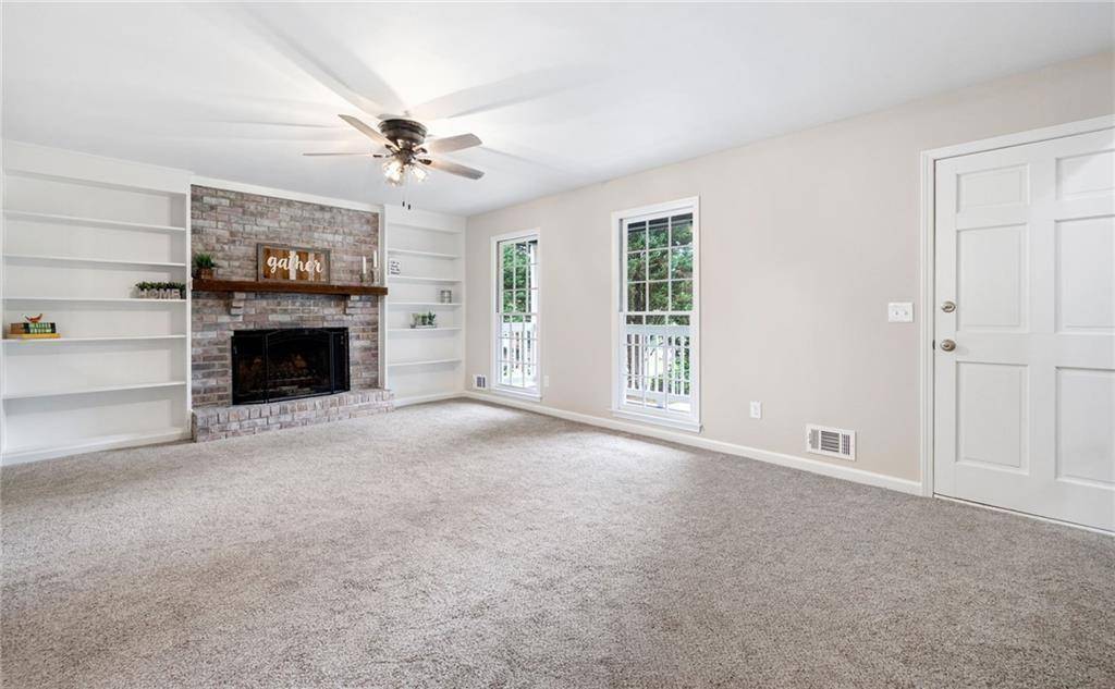 Woodstock, GA 30188,504 Hanover CT