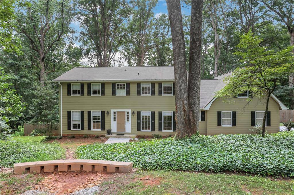 Tucker, GA 30087,2225 Mountain Creek DR