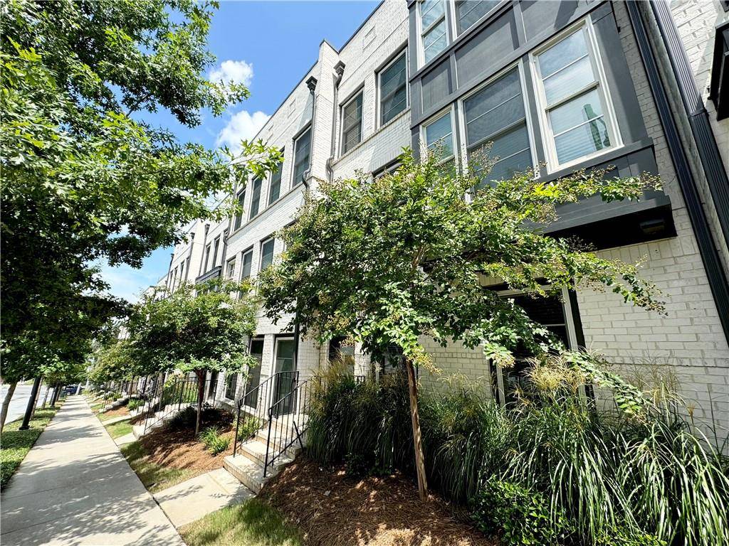 Atlanta, GA 30318,552 Ember LN NW