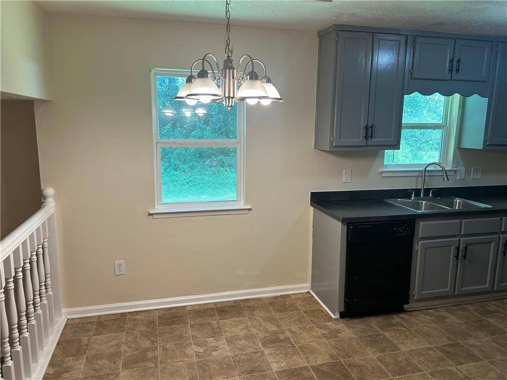Lithonia, GA 30038,4586 High Gate LN