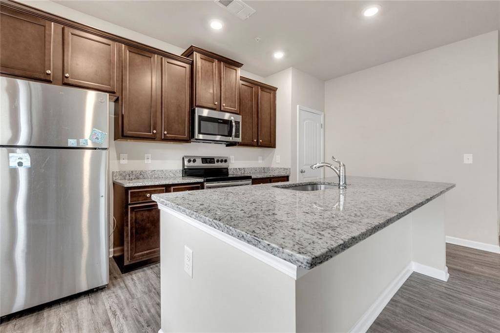 Kennesaw, GA 30144,2106 Irvin CT