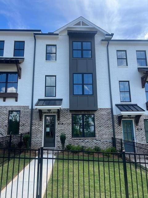 Cumming, GA 30040,627 Silva ST #127
