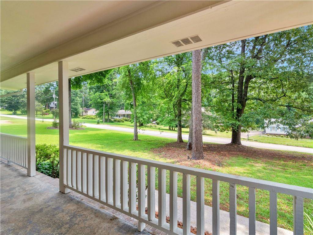 Stockbridge, GA 30281,90 Country Roads CIR