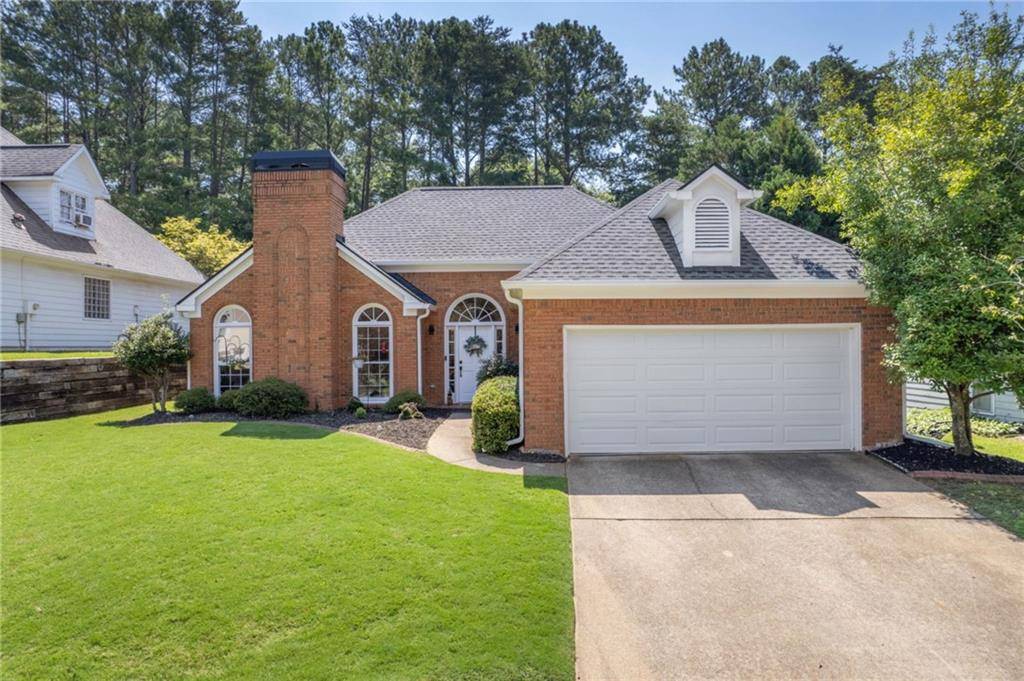 Roswell, GA 30076,180 Glen Holly DR