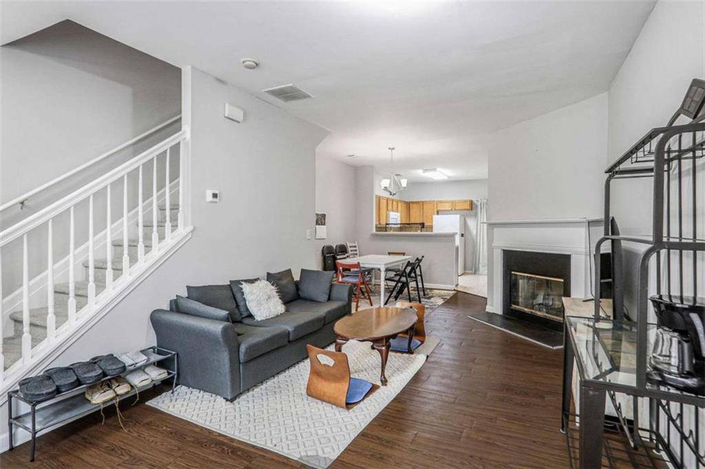 Peachtree Corners, GA 30092,3304 Hidden Cove CIR
