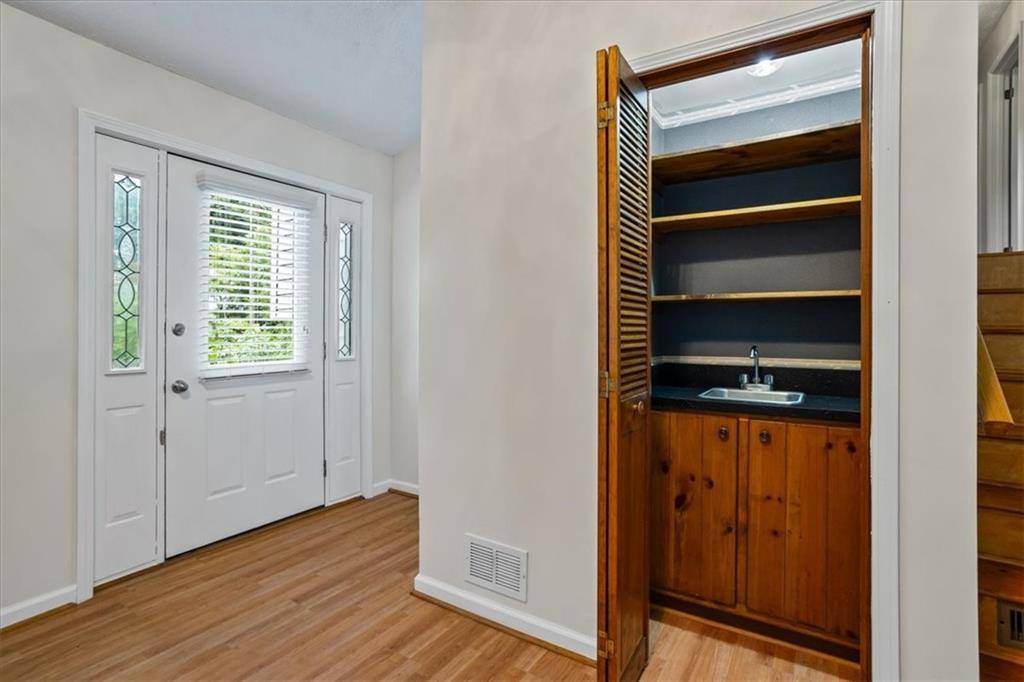 Marietta, GA 30066,2289 Wilderness WAY