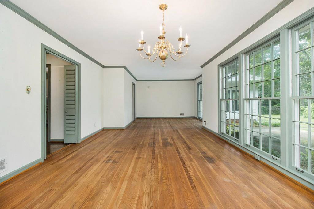 Atlanta, GA 30345,2202 Lebaron DR NE