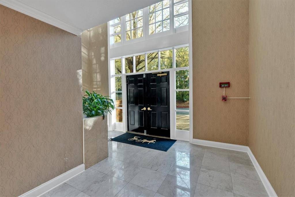 Atlanta, GA 30324,25109 Plantation DR NE #109
