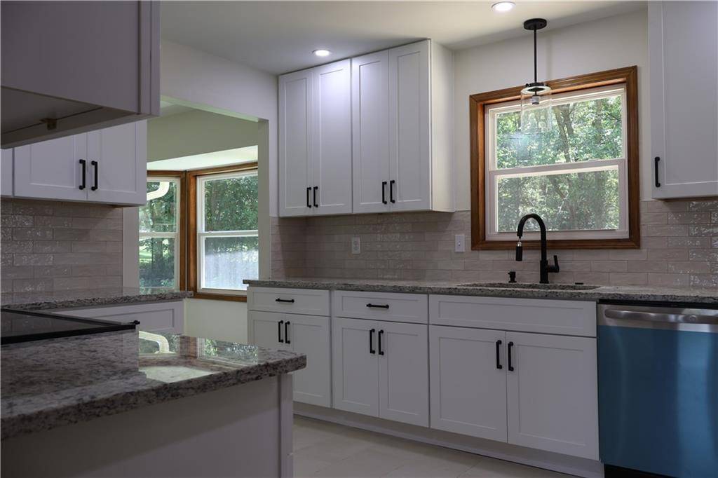 Rex, GA 30273,5608 Old Orchard CT