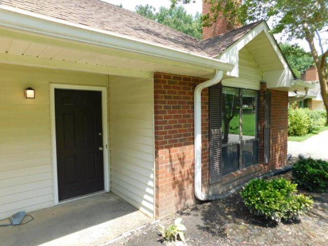 Alpharetta, GA 30009,502 Plymouth LN #502