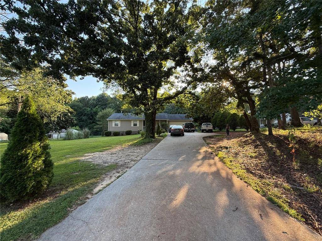 Conyers, GA 30094,2851 STANTON RD SE