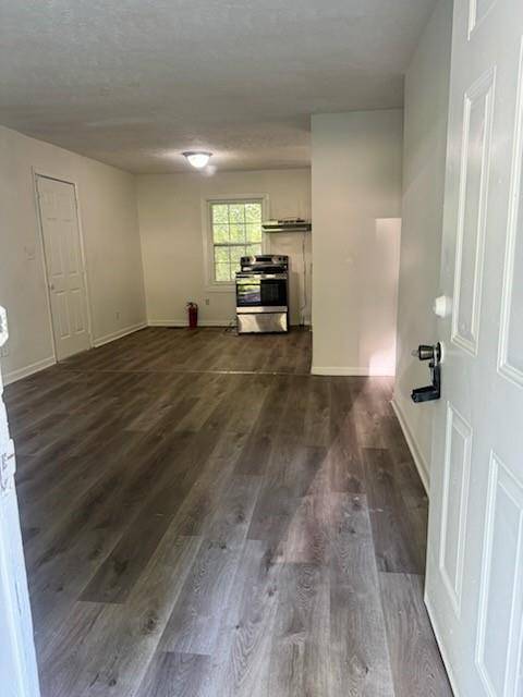 Atlanta, GA 30331,490 Fairlane CIR NW