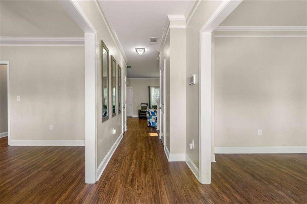 Hiram, GA 30141,122 Dynasty LN