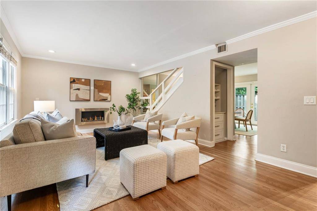 Atlanta, GA 30327,19 Arpege WAY NW