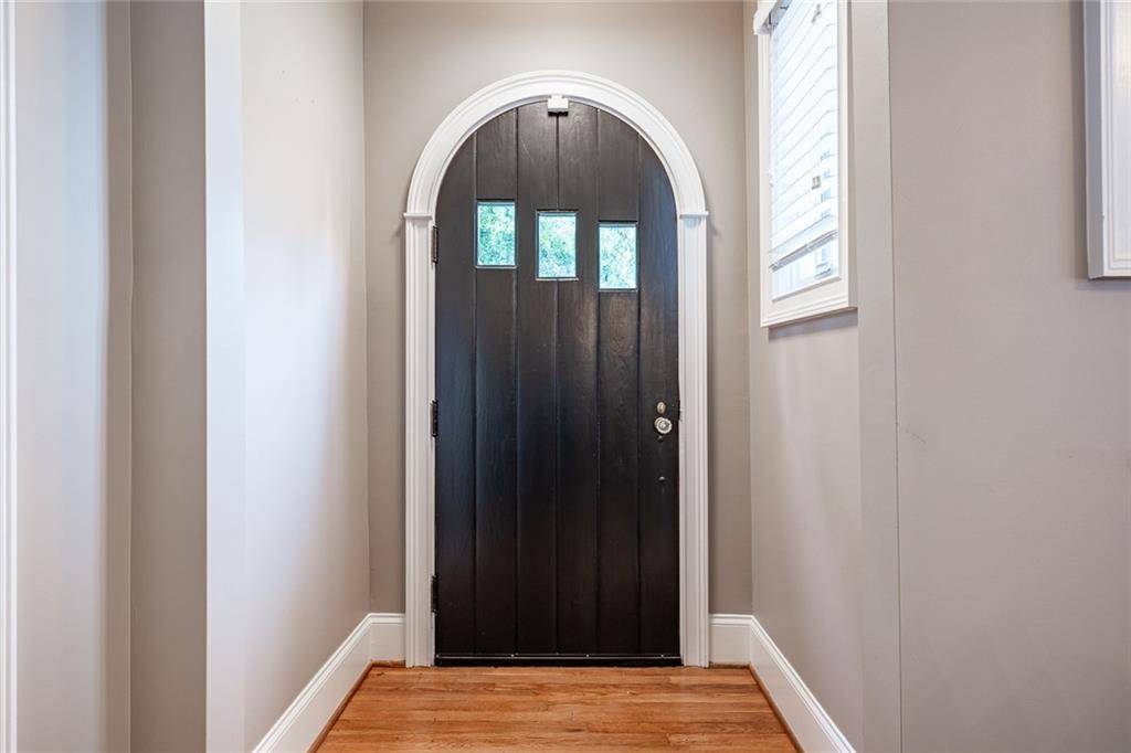 Atlanta, GA 30305,2580 Acorn AVE