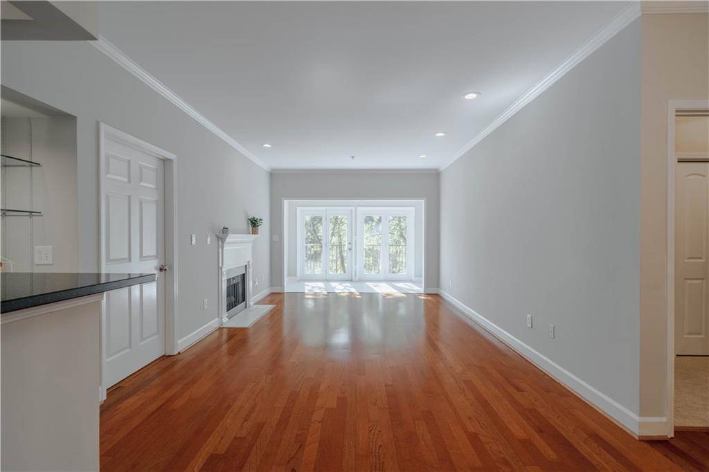 Atlanta, GA 30324,2865 Lenox RD NE #402