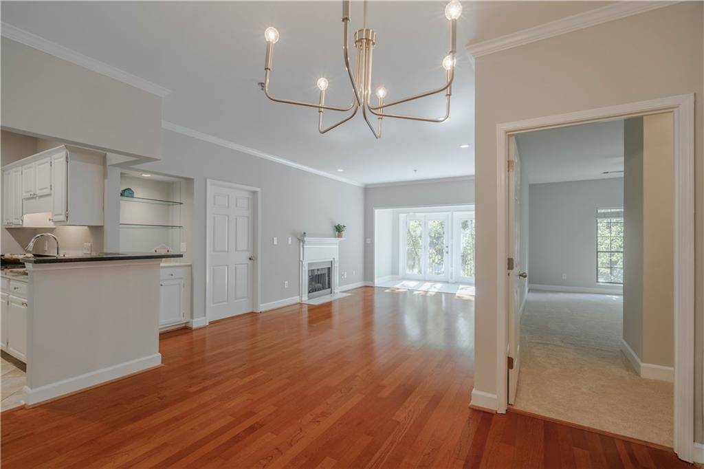Atlanta, GA 30324,2865 Lenox RD NE #402