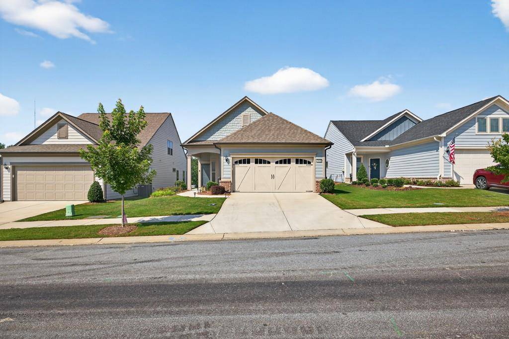 Hoschton, GA 30548,5654 Villa Crest DR