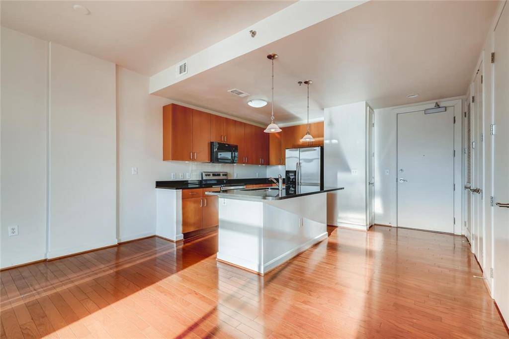 Atlanta, GA 30324,711 Cosmopolitan DR NE #425