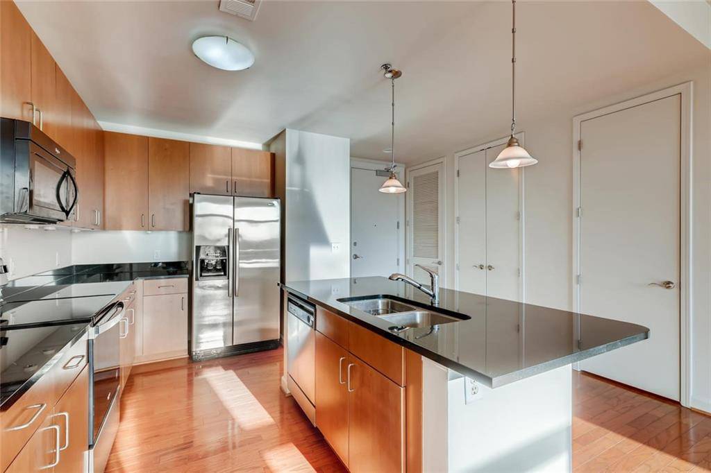 Atlanta, GA 30324,711 Cosmopolitan DR NE #425