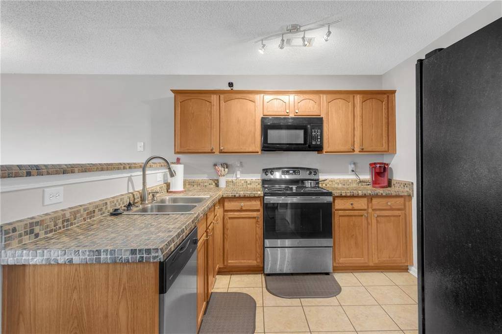 Morrow, GA 30260,7246 Alicias WAY