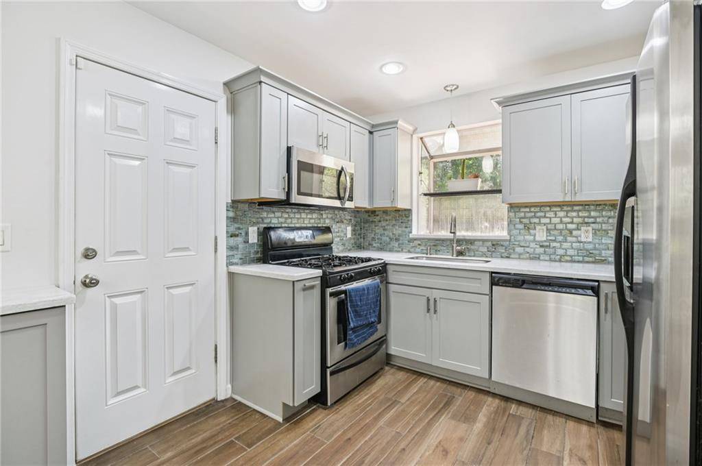 Brookhaven, GA 30319,1169 Haven Brook WAY NE
