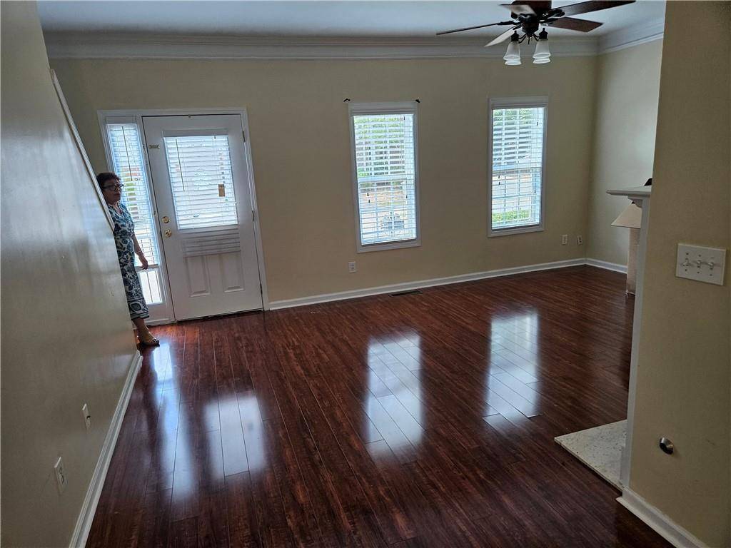 Canton, GA 30114,803 Ash ST