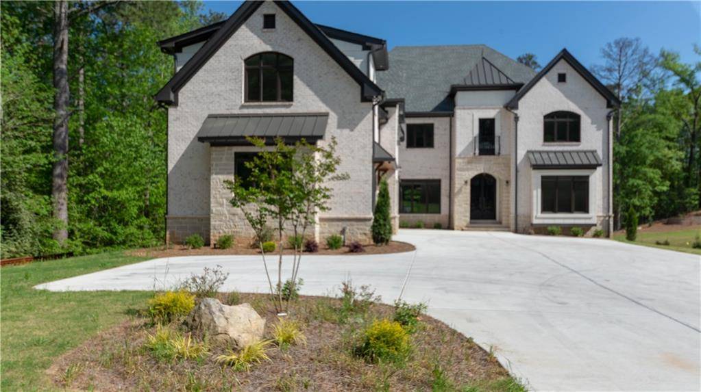 Roswell, GA 30075,10765 Shallowford RD