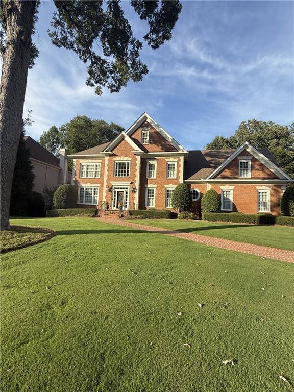 Atlanta, GA 30338,5201 Brooke Farm DR