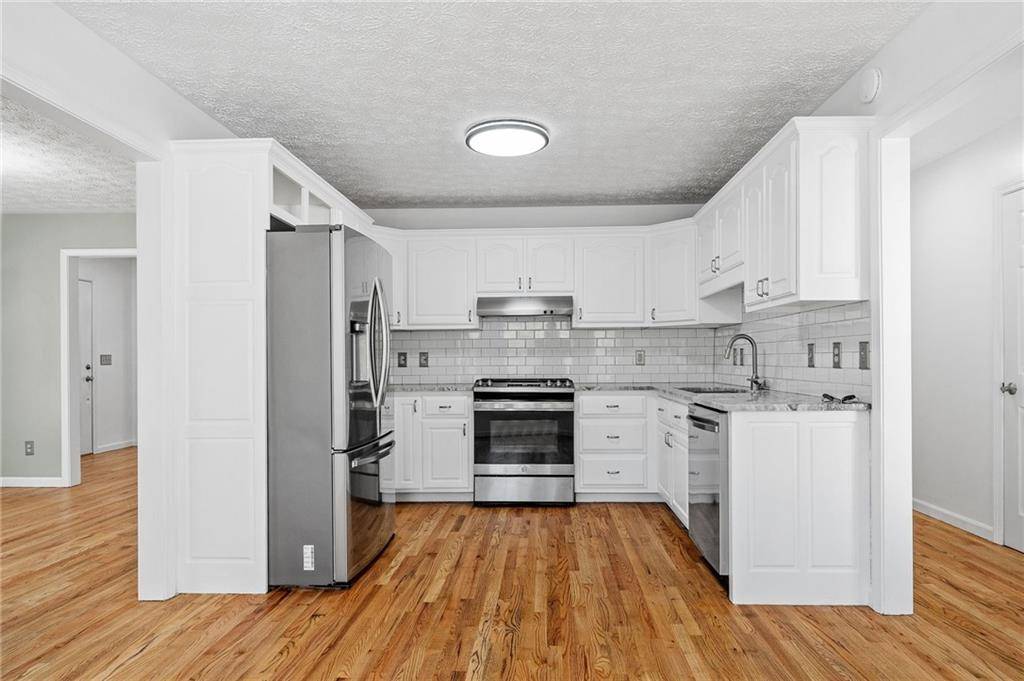 Ellijay, GA 30536,206 Piney Woods DR
