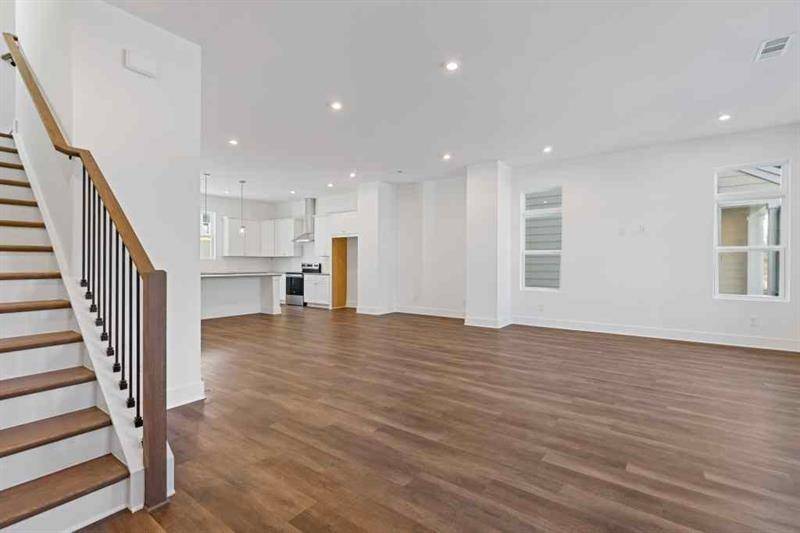 Atlanta, GA 30315,483 Hammons WAY