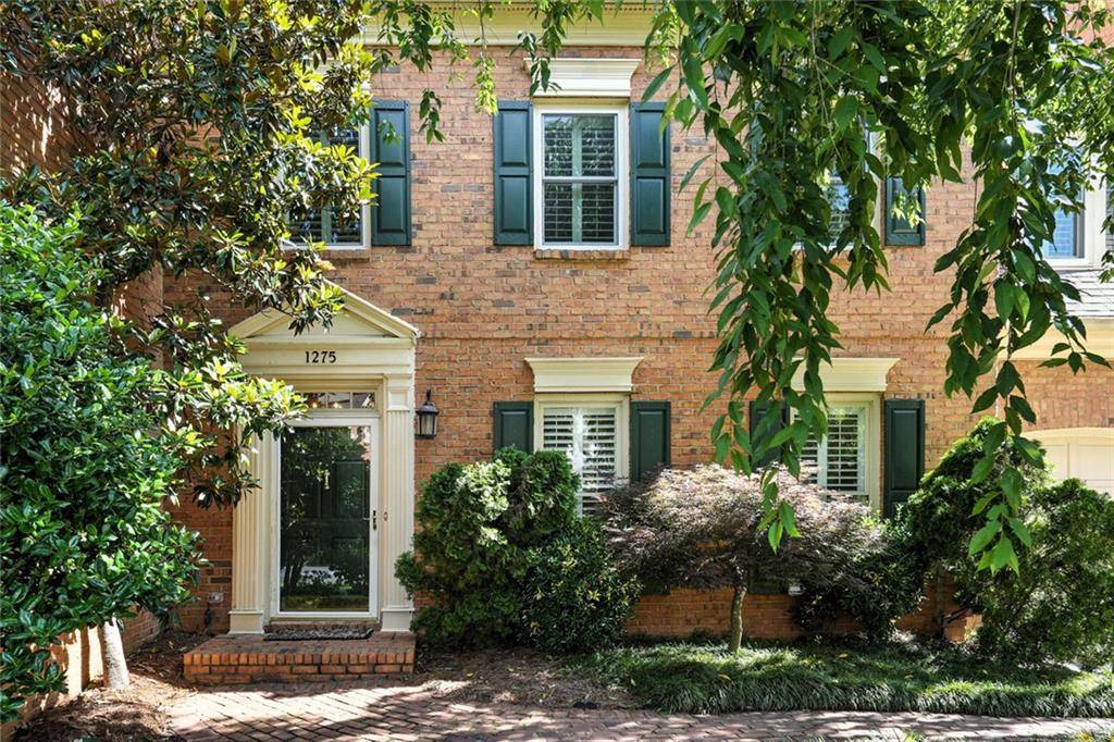 Dunwoody, GA 30338,1275 Fairfield E