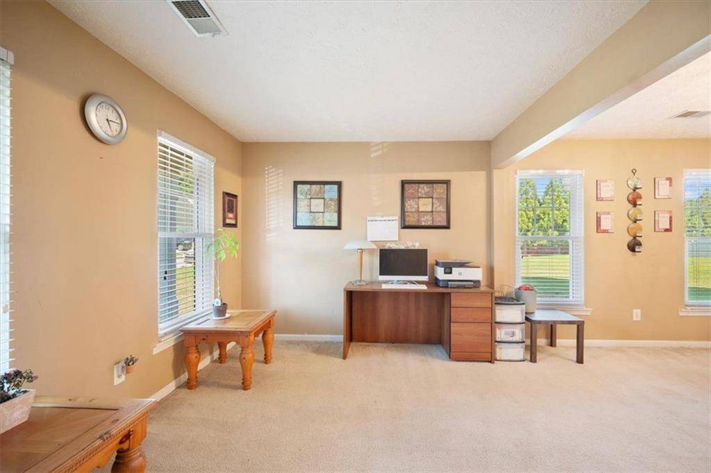 Union City, GA 30291,9562 LAKEVIEW CIR
