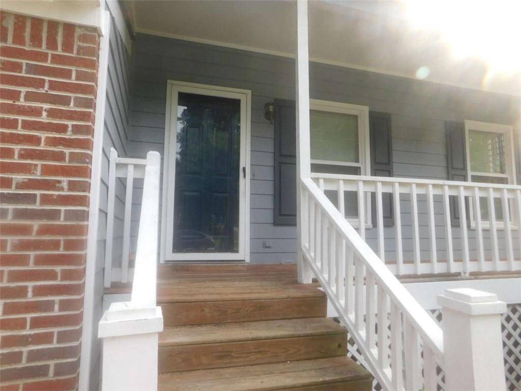 Conyers, GA 30013,2305 Rock Mill LN