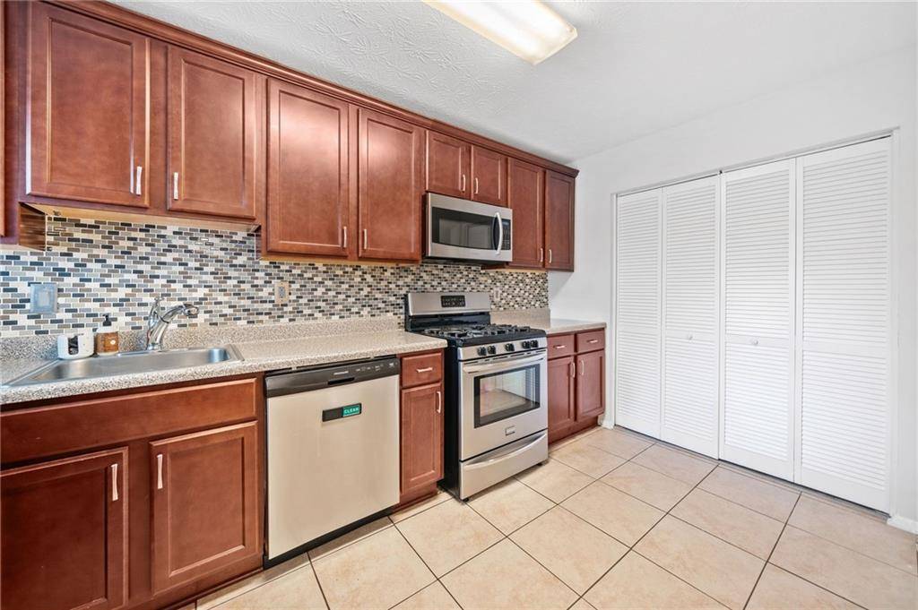 Marietta, GA 30067,109 NE Cedar CT SE #109