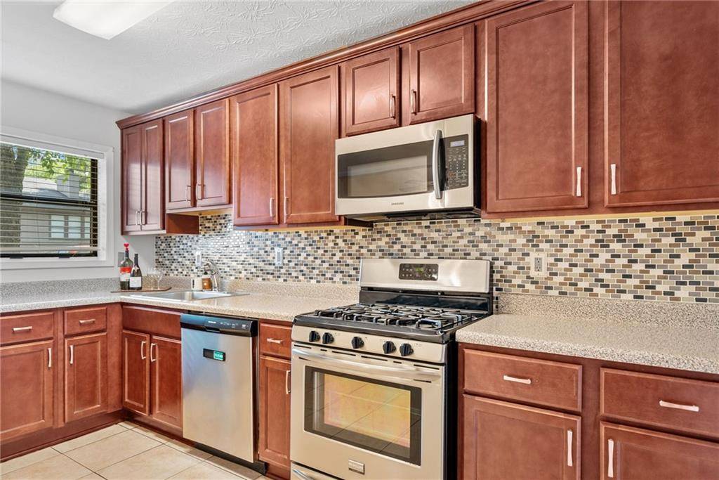 Marietta, GA 30067,109 NE Cedar CT SE #109