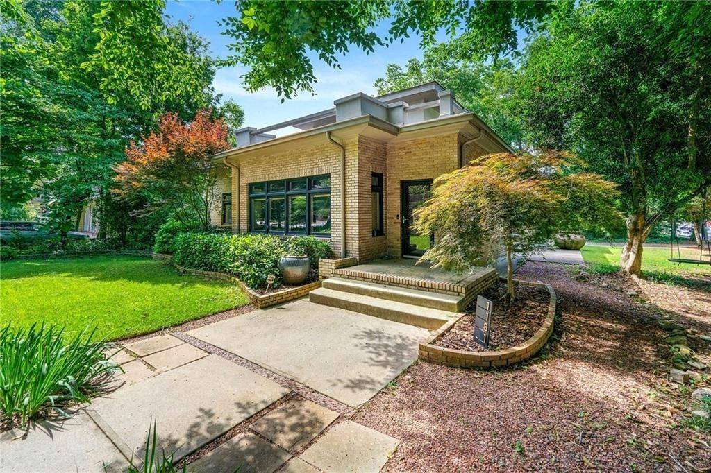 Atlanta, GA 30306,1181 Fairview RD